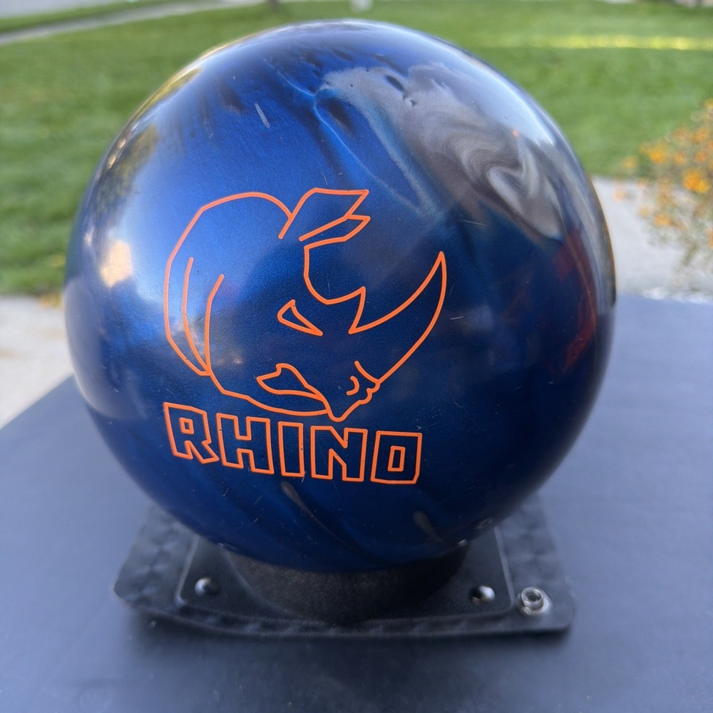 BRUNSWICK RHINO Blue PEARL bowling ball 12 lbs Drilled Casual League GK631165